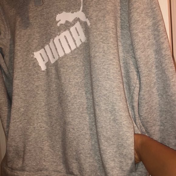 Puma gray sweater athletic wear - Picture 5 of 5
